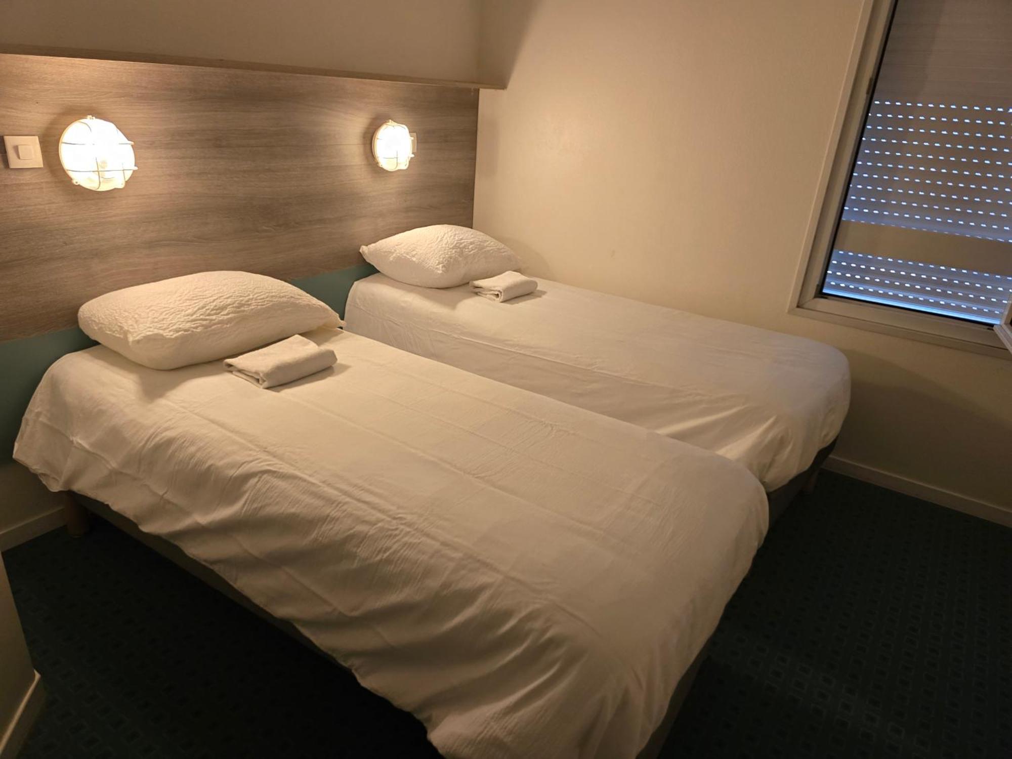 Brit Hotel Essentiel Poitiers Gare Du Futuroscope Jaunay-Clan Dış mekan fotoğraf
